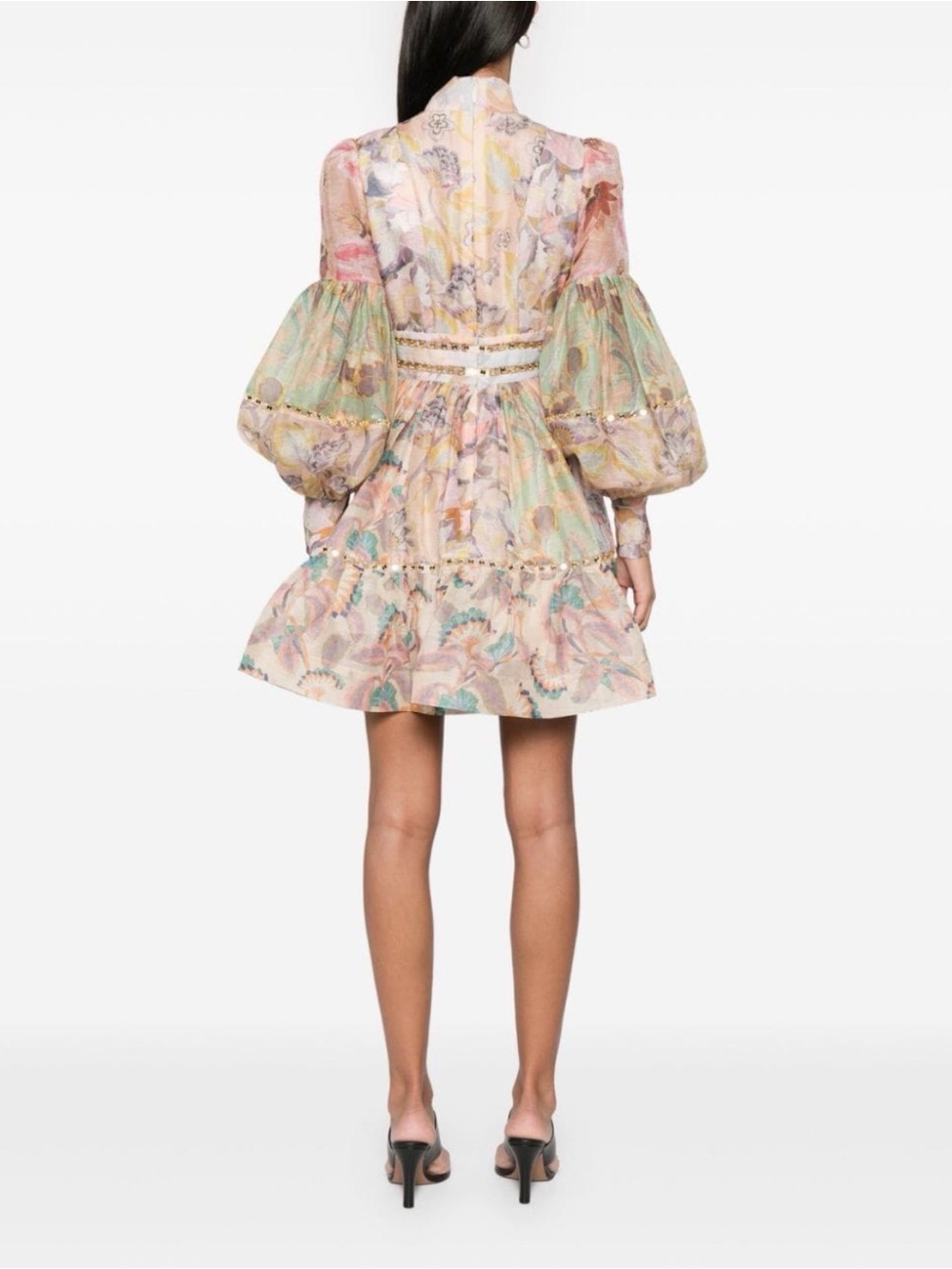 Zimmermann inspired dress
New never worn
With tags !
Size small! - Picture 2 of 4